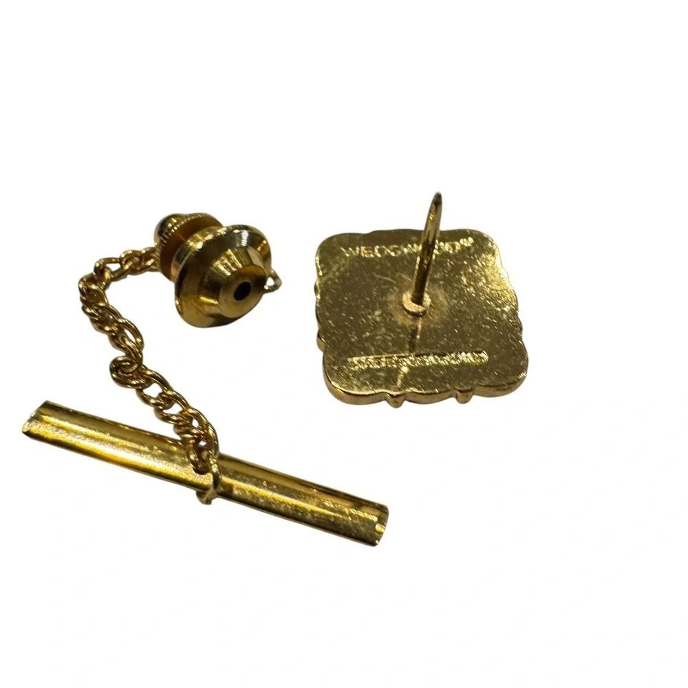 Wedgewood Gold and Blue Ship Design Tie Tack